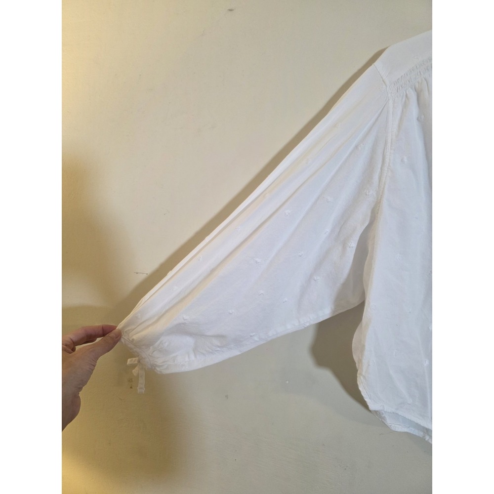 Old Navy Women's Medium Embroidered White Cotton V-Neck Puff Sleeve  Peasant Top - Picture 5 of 7